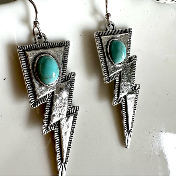 Lightning Bolt Earrings Faux Turquoise Stone Silver Toned Western Jewelry NEW - Picture 3 of 6